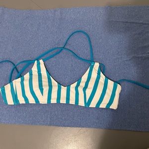 Cupshe- blue striped bikini top- medium